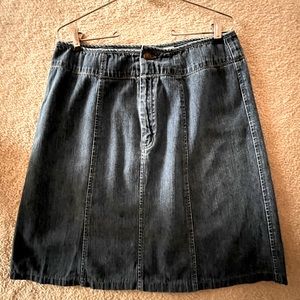 Kim Rogers brand denim skirt. Size 12. Medium blue soft denim.